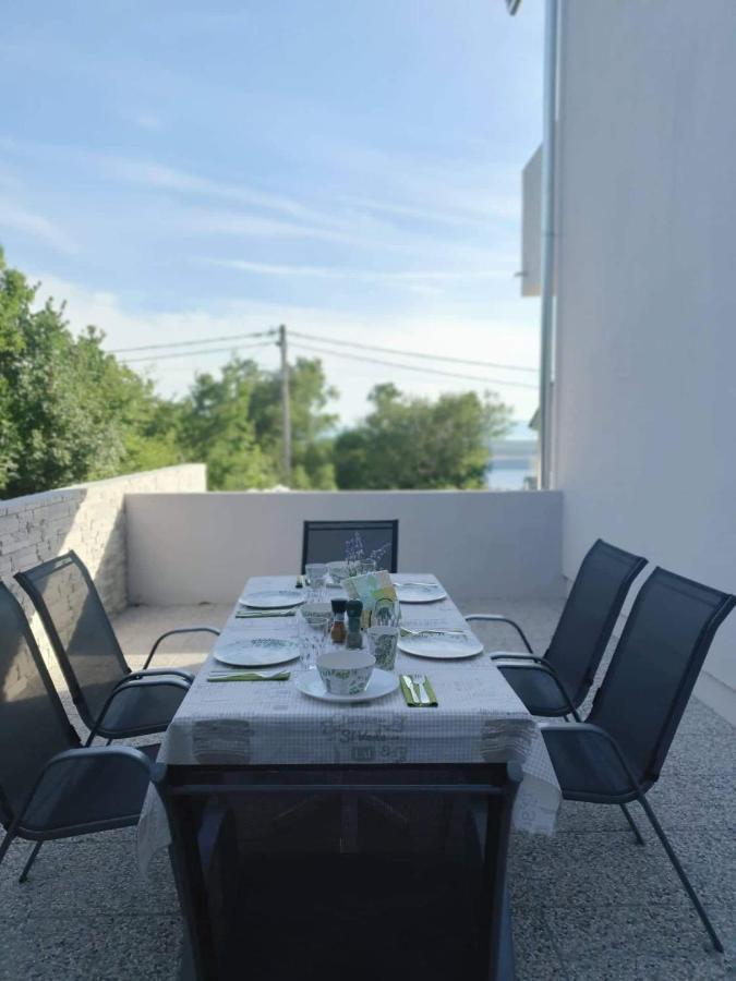 Apartmani Smokovo Jadranovo Exterior photo